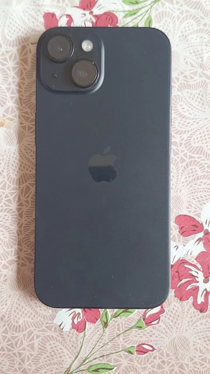 Celular IPhone 15 Usado - Só Trocar Bateria! - Foto 3