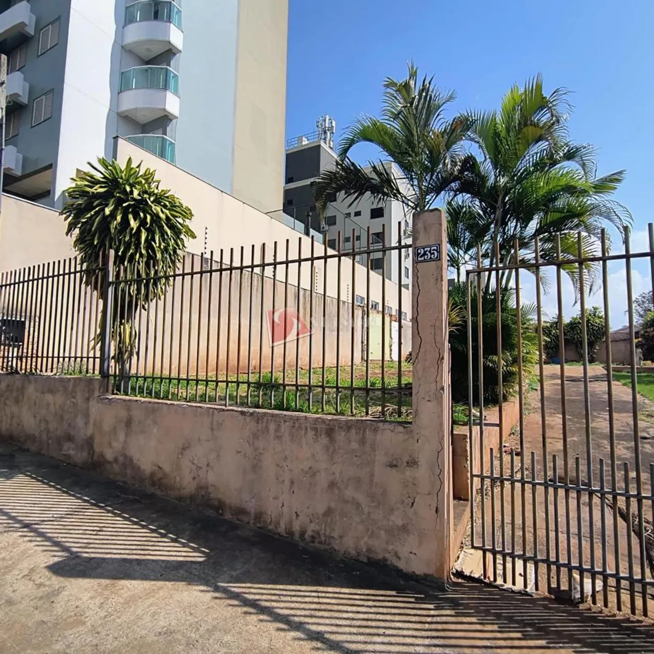 Terreno à venda em Maringá, Zona 07, com 526.5 m² - Foto 2