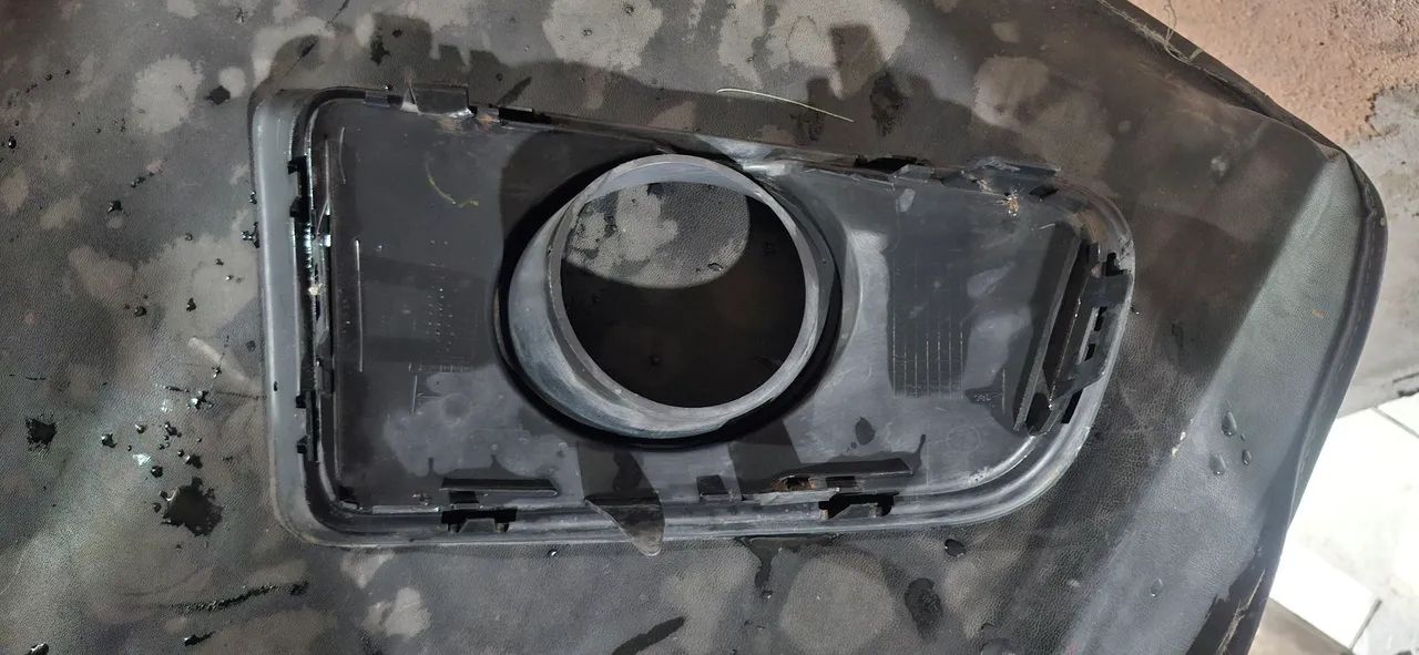 Moldura renault sandeiro65060260768643121