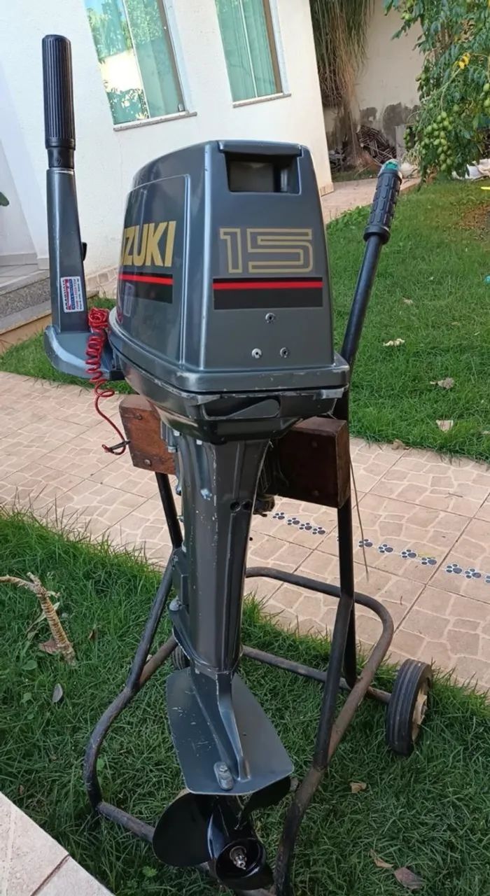 Motor de Popa - Foto 3