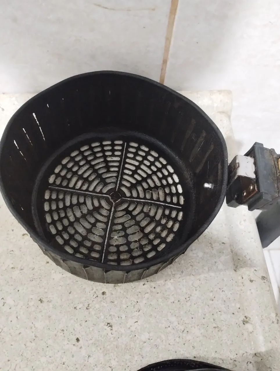 Microondas Eletrolux mt03 e Airfryer mondial naf03 - Foto 4