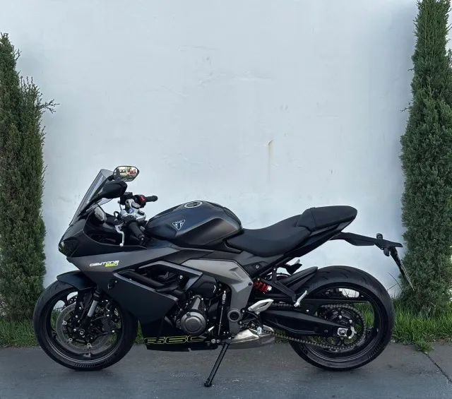 TRIUMPH DAYTONA 660 2024 - Foto 5