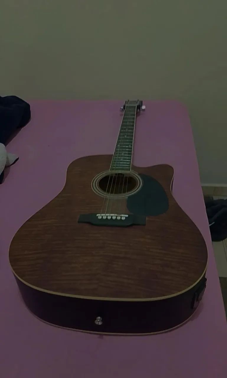 Modelo: Vogga VCK370 (eletroacústico)