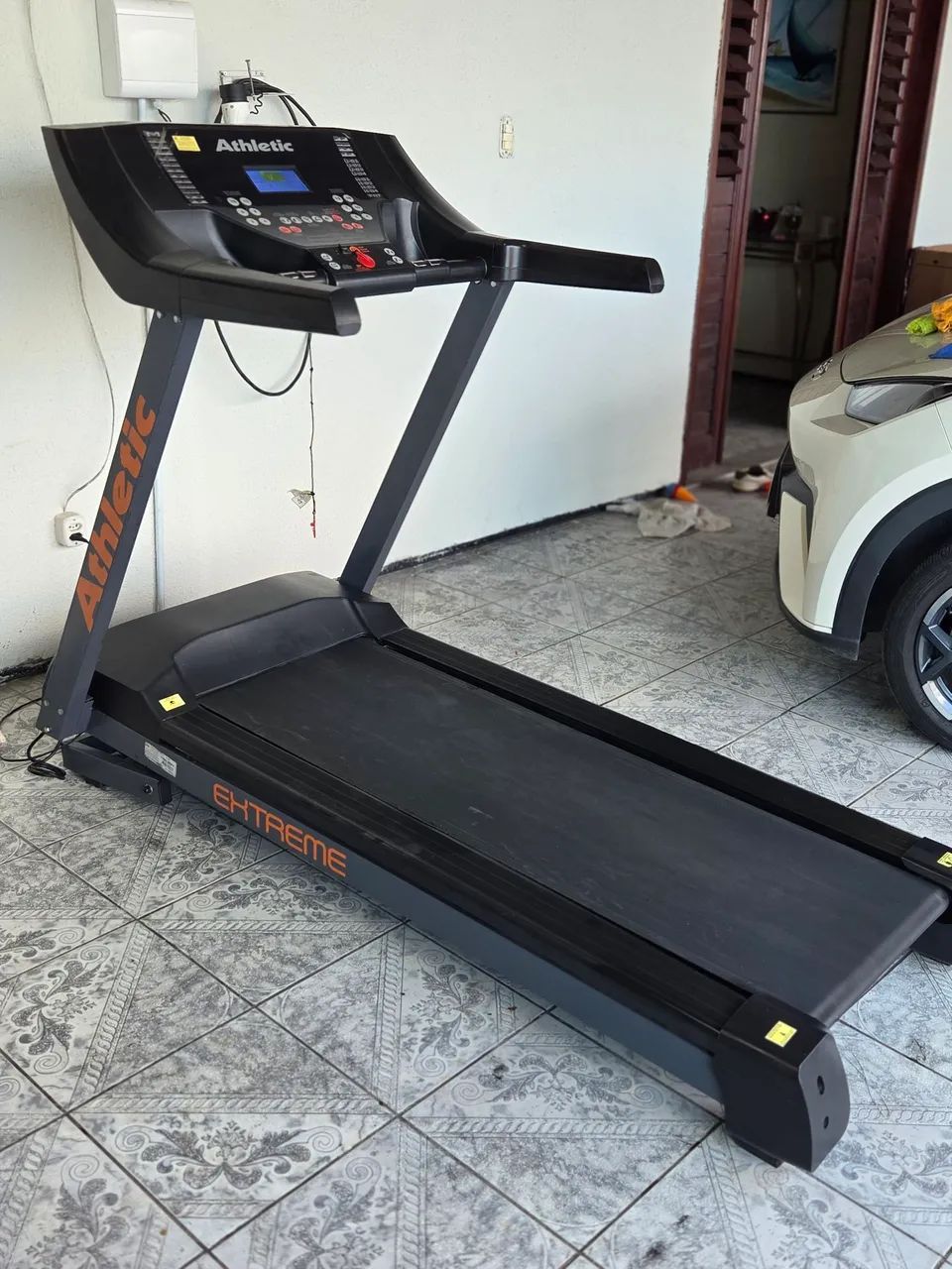 Esteira Athletic profissional  - Foto 3