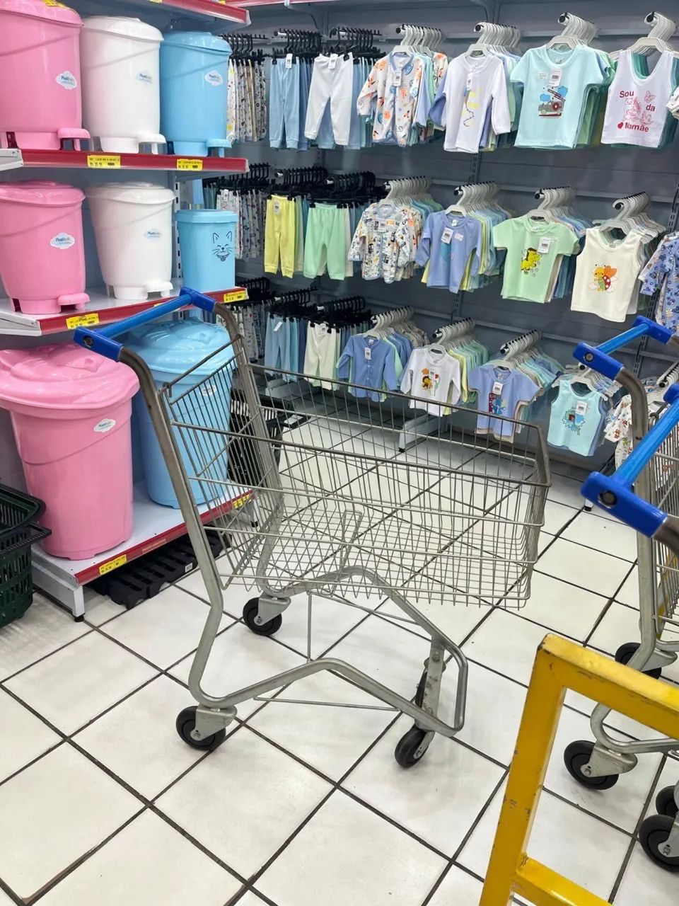 Carrinho de supermercado 120 Litros