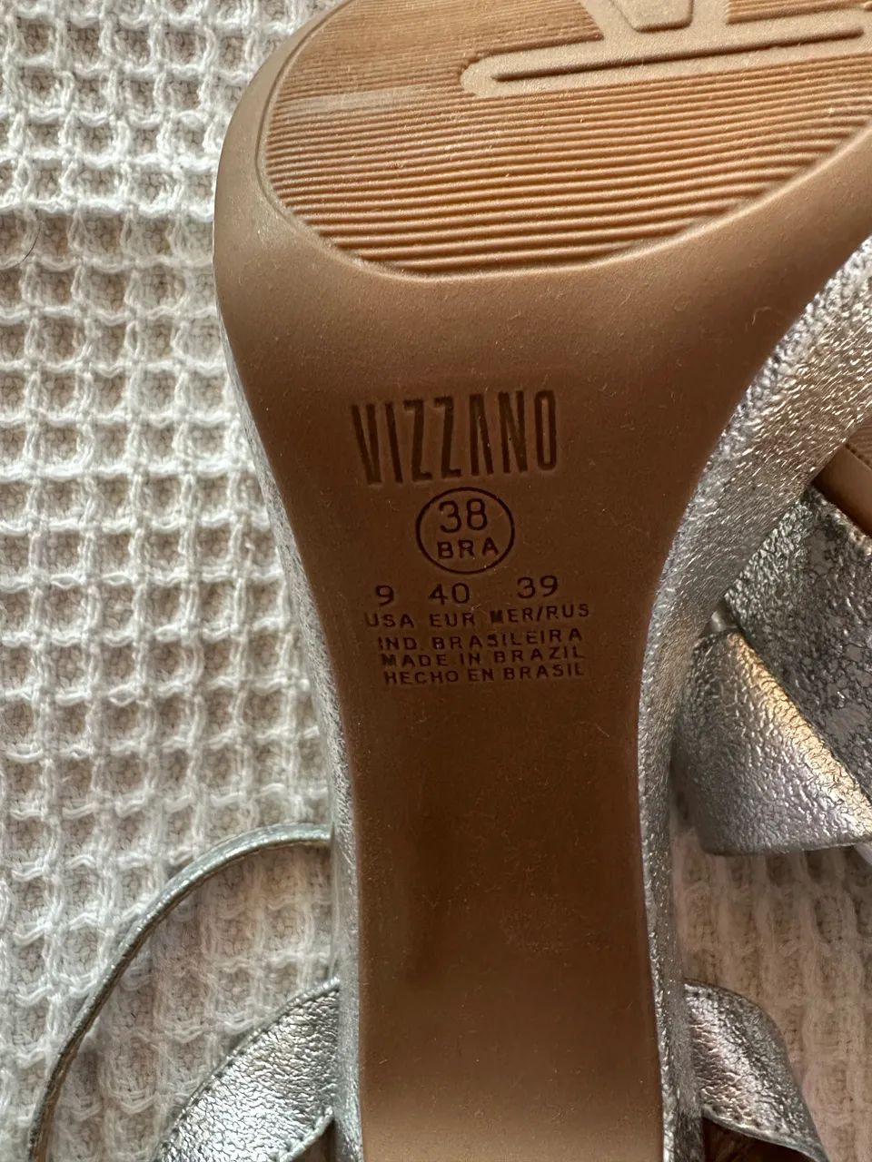 sandália vizzano prata 38 - Foto 5