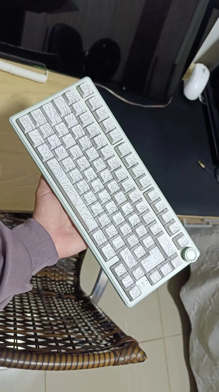 TECLADO 75% FULL CUSTOM