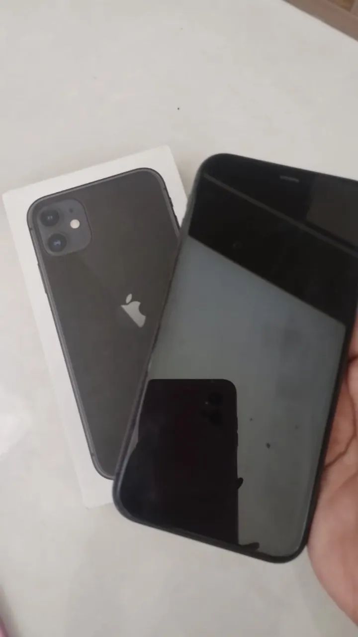 iPhone 11