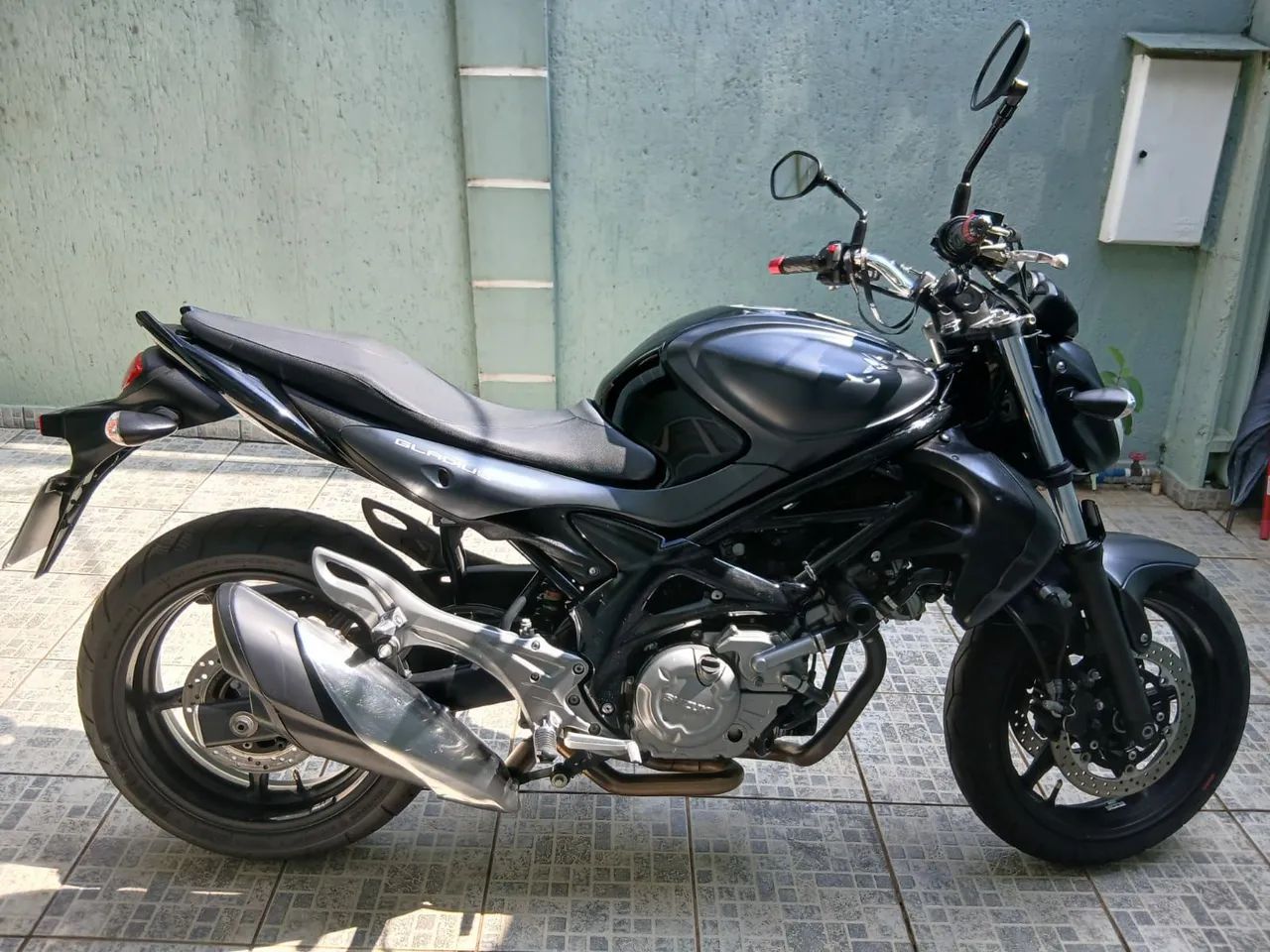 Suzuki GLADIUS 650 - Foto 4