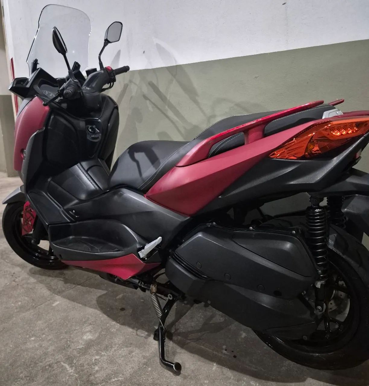 YAMAHA XMAX 2022 - Foto 5