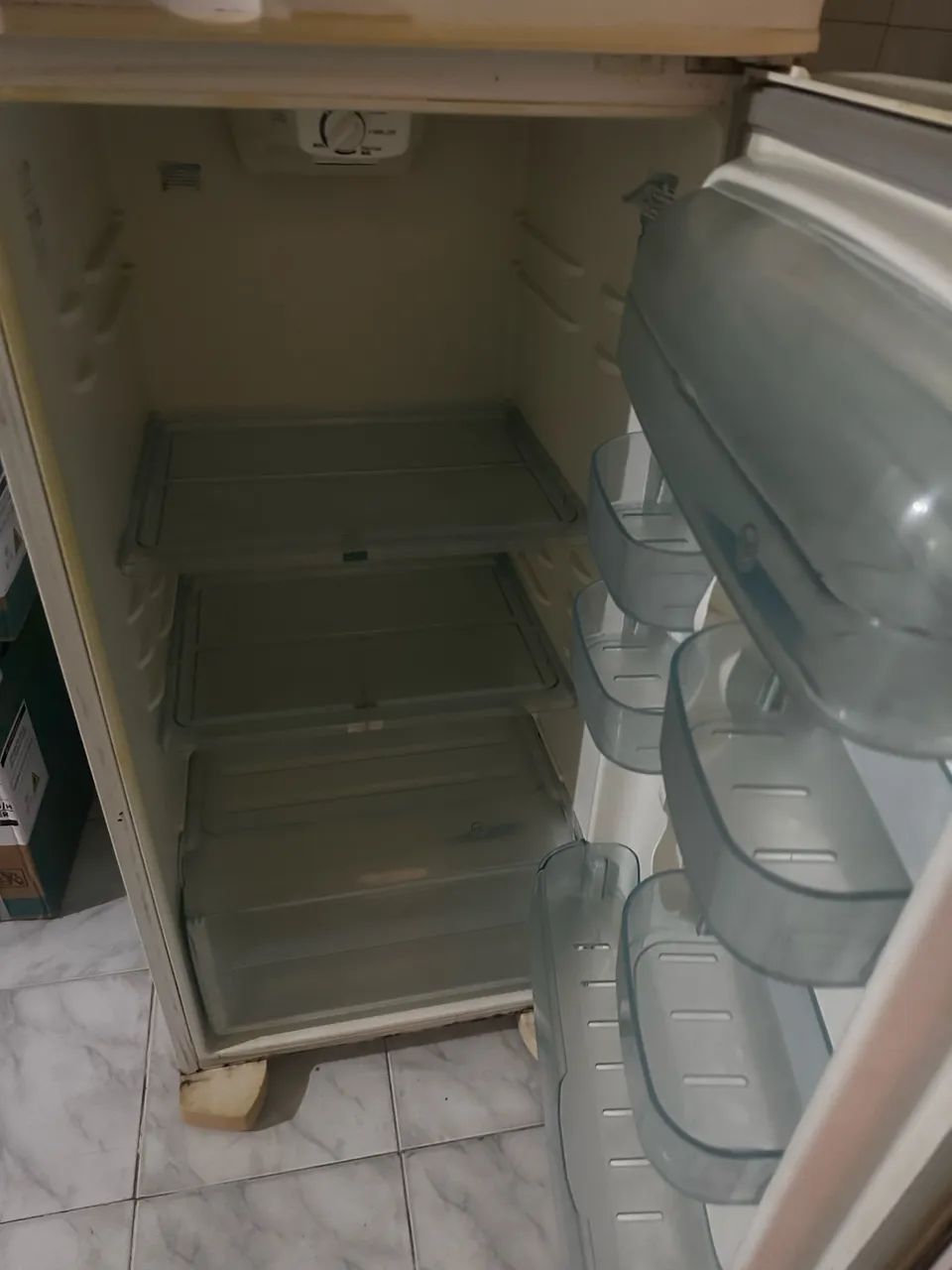 Geladeira electrolux 2 portas  - Foto 3