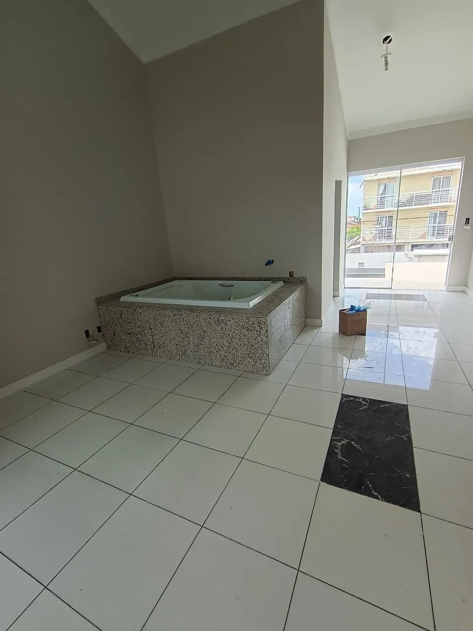 Casa com piscina+ sala comercial  - Foto 3