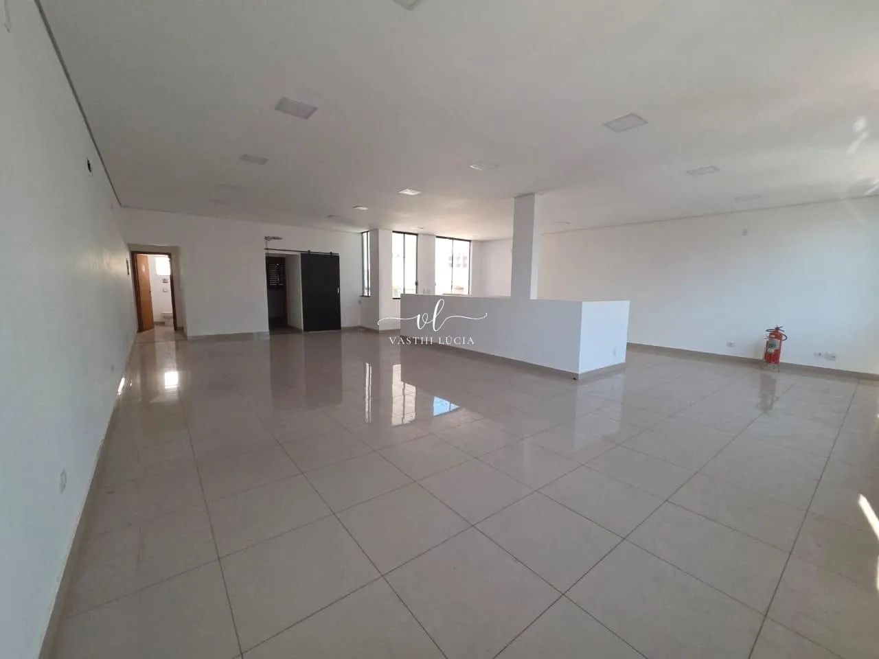 Comercial para Locação em Sorocaba, Centro, 2 banheiros, 6 vagas