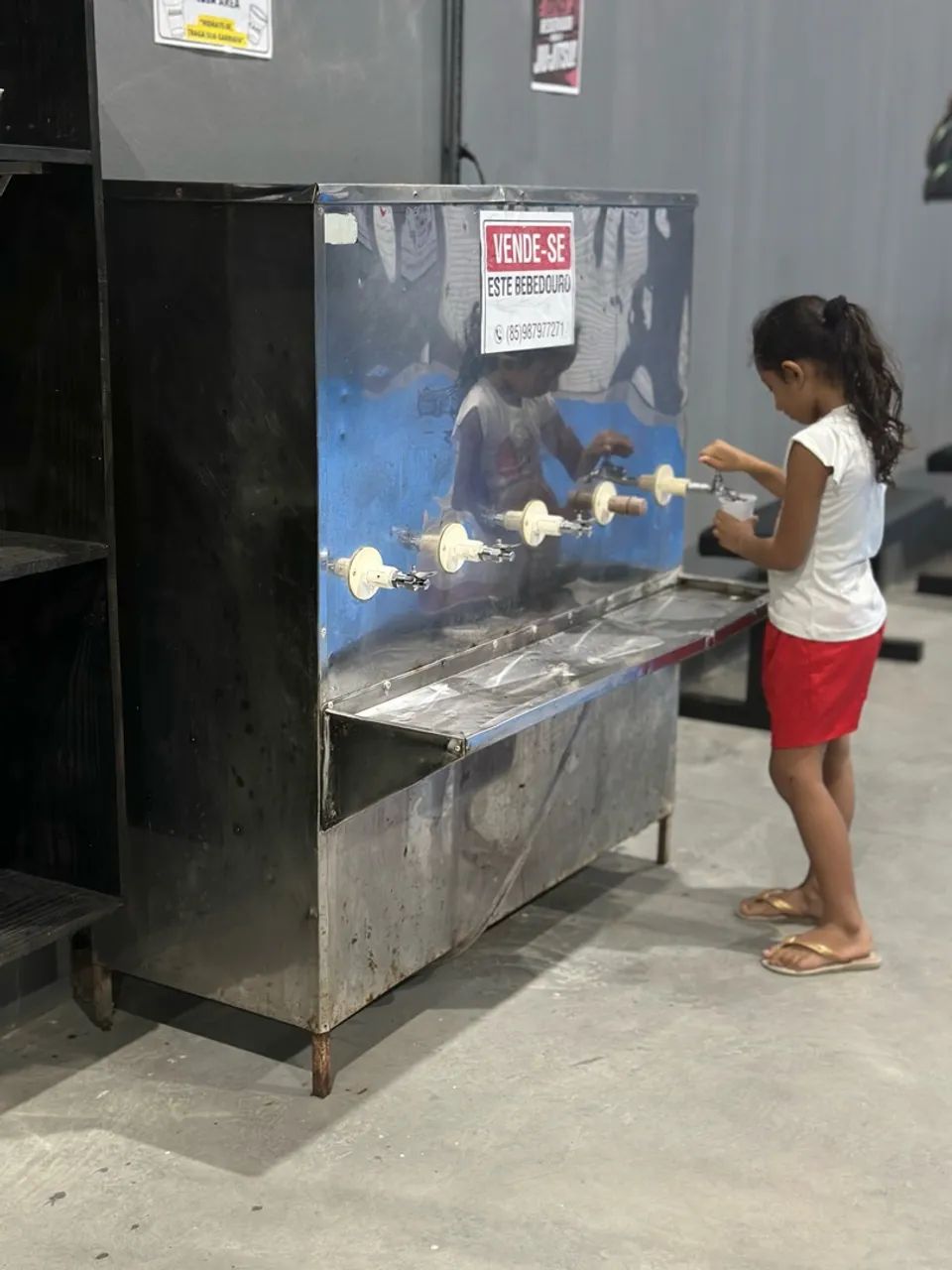 BEBEDOURO INDUSTRIAL  - Foto 4