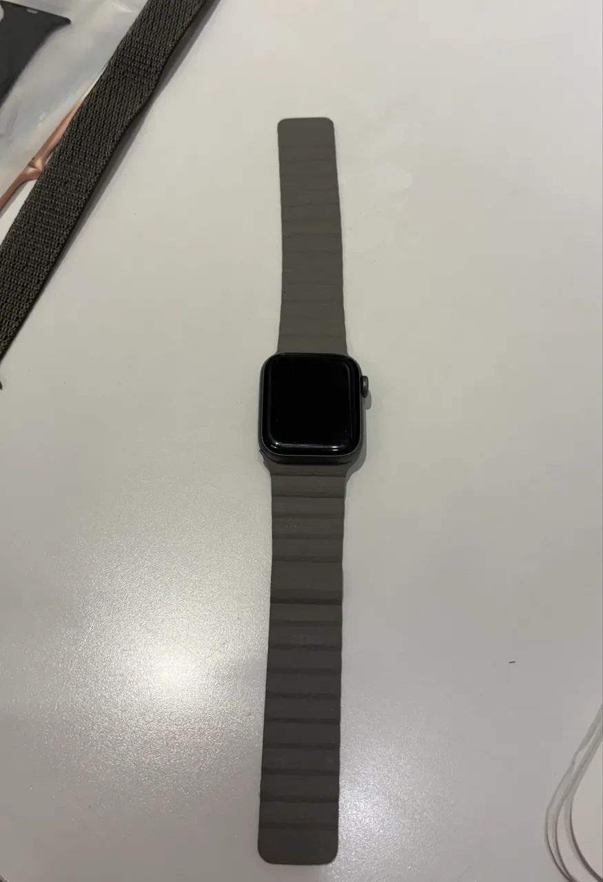 Apple Watch Series 4 - Foto 2