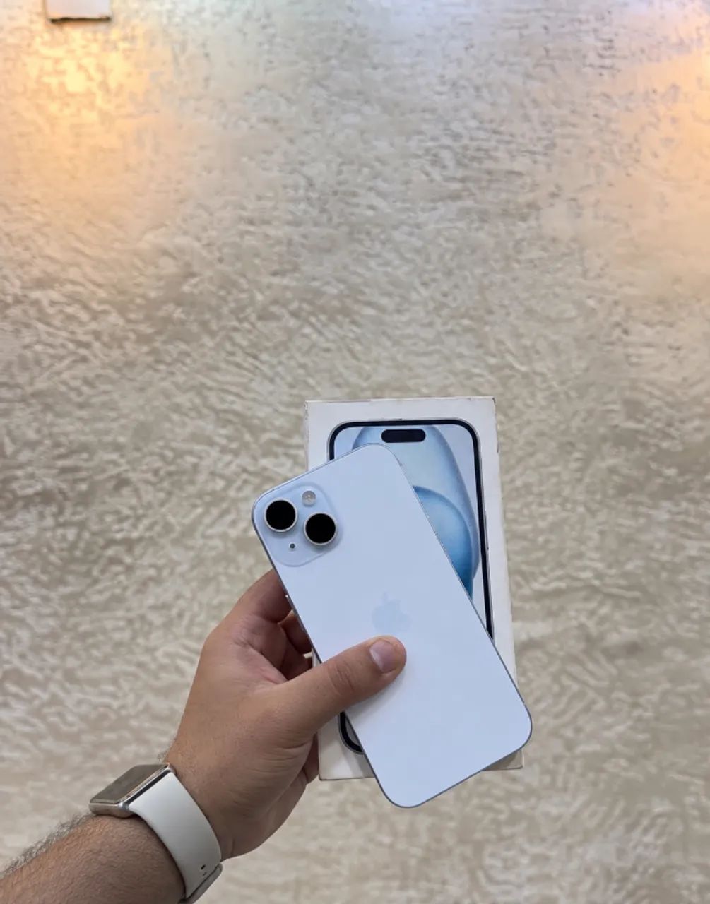 Iphone 15 - 128G GB - Cor: Azul - Foto 2
