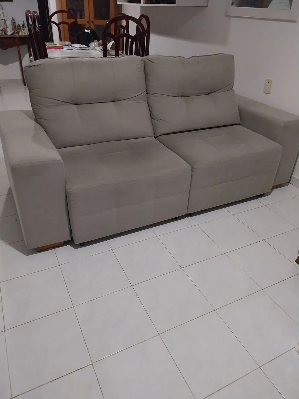 Lindo SOFÁ Retrátil  - Foto 3