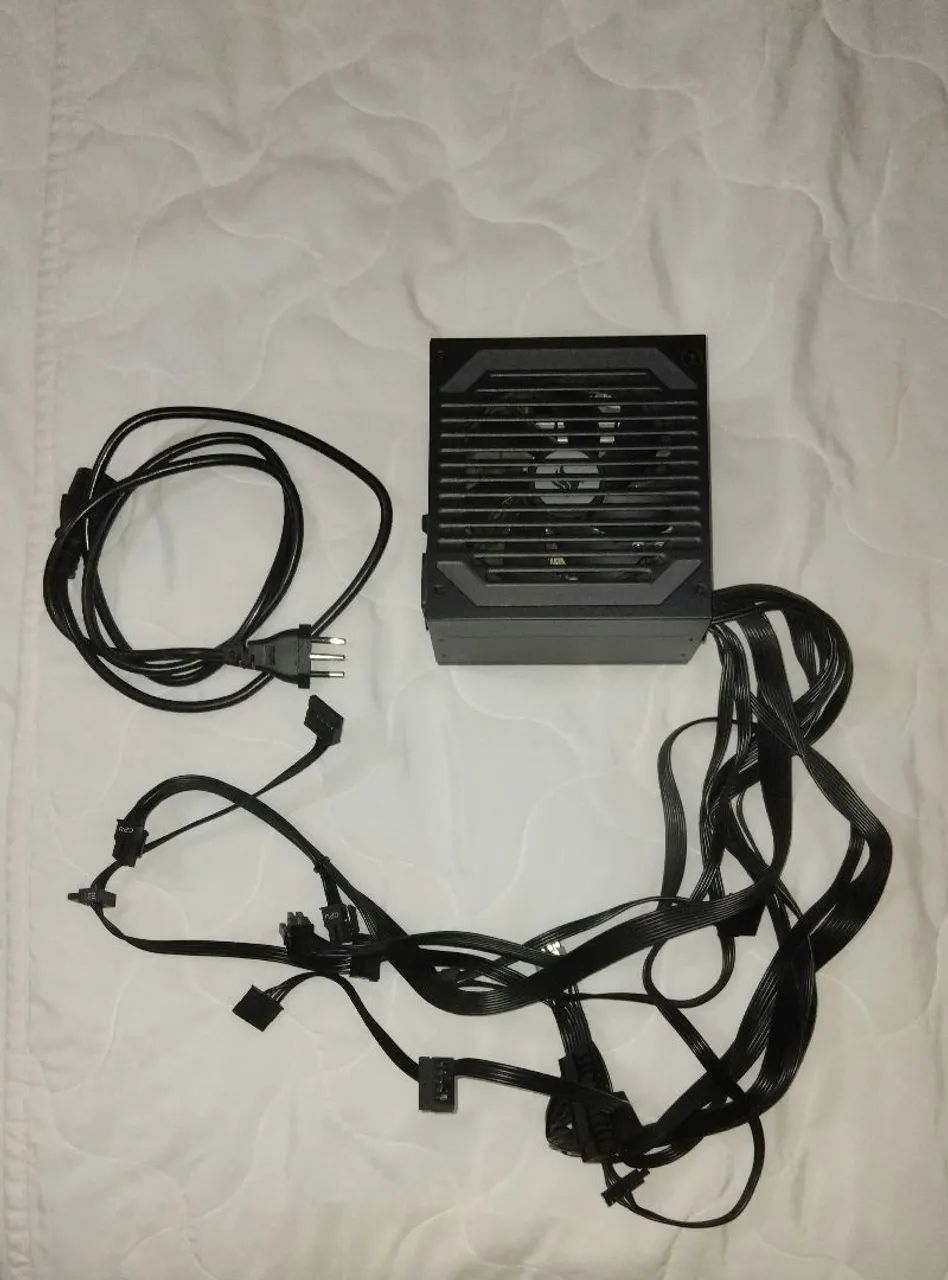 Fonte Pichau Nidus 650w