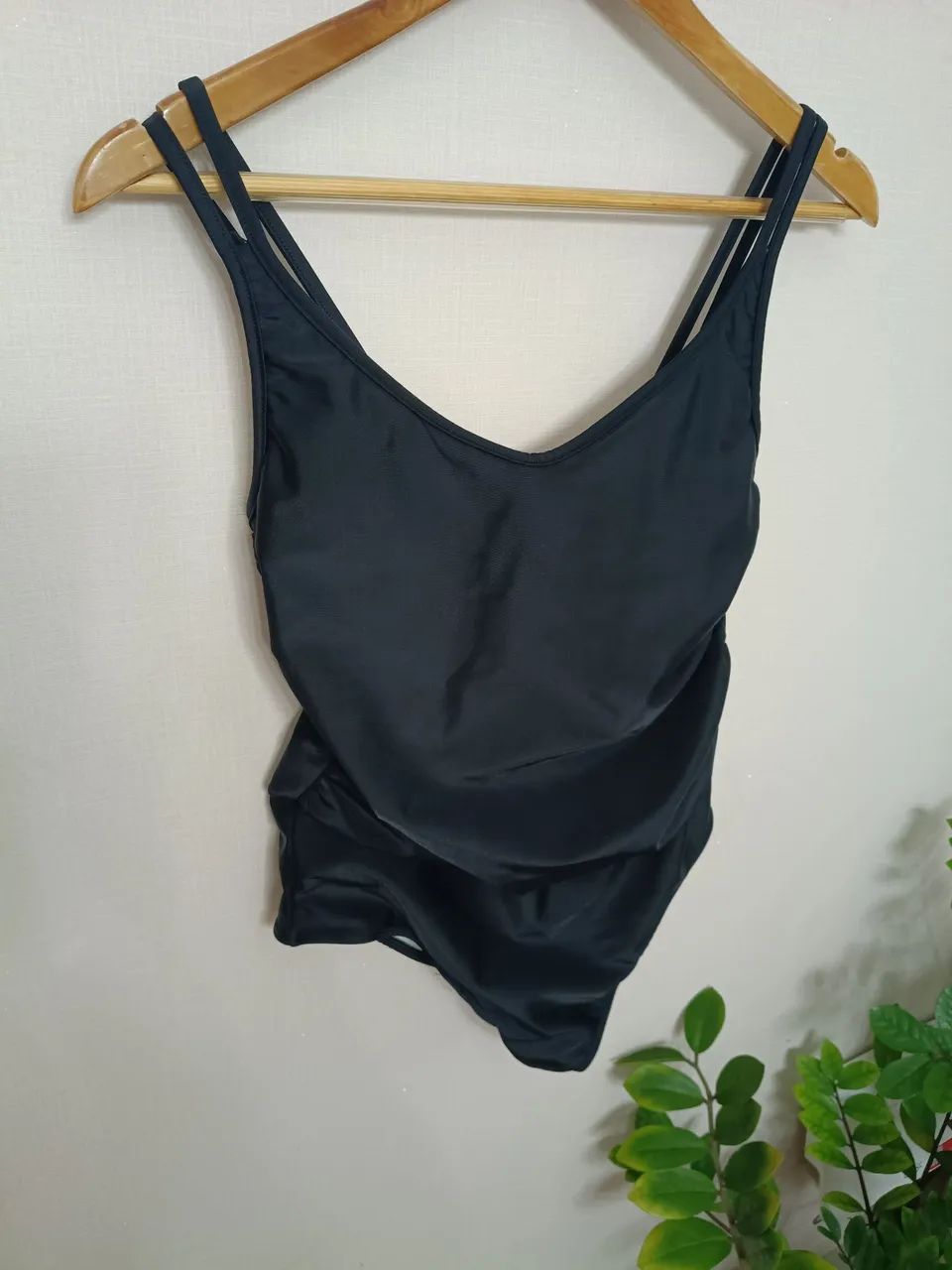 Maiô preto NOVO  Tam M com bojo fixo