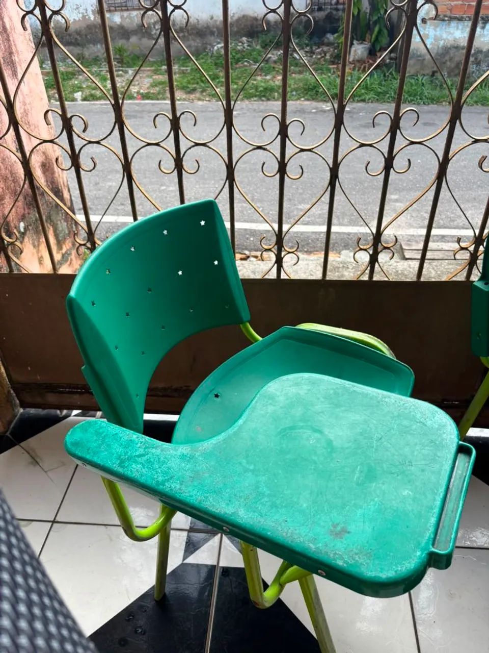 Venda de cadeiras escolares - Foto 5