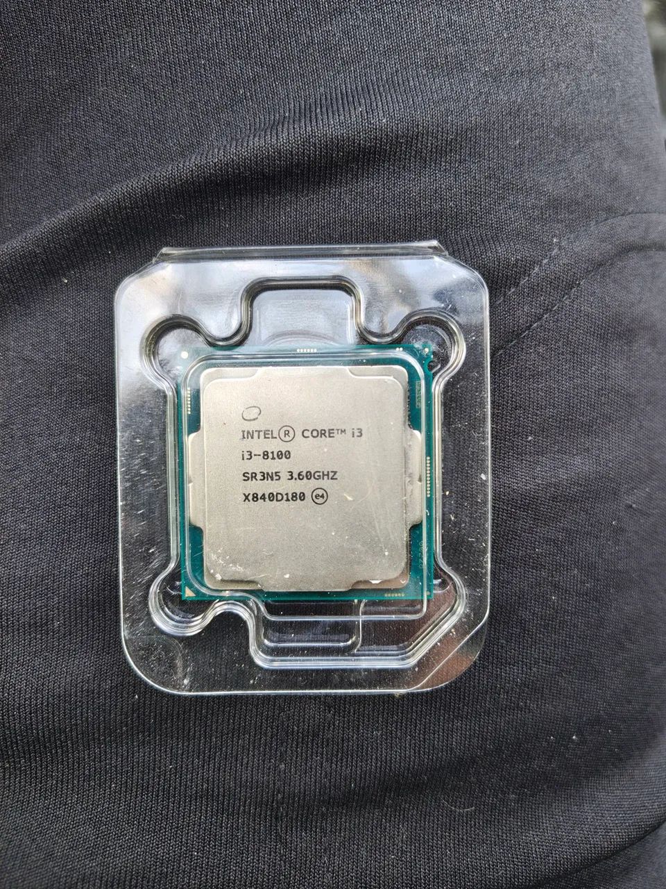 Processador Intel i3 8100 