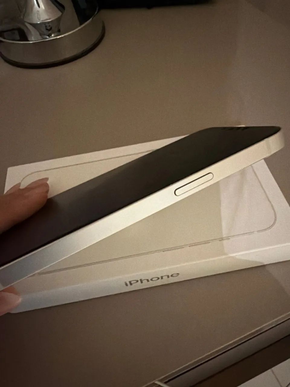 iPhone 13 - 128gb - branco - Foto 4