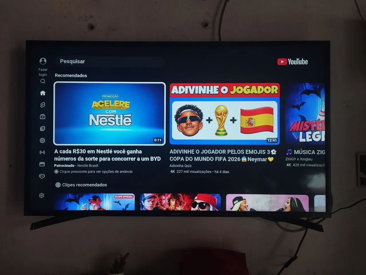Tv Samsung cristal smart de 43 polegadas completa semi nova  - Foto 3