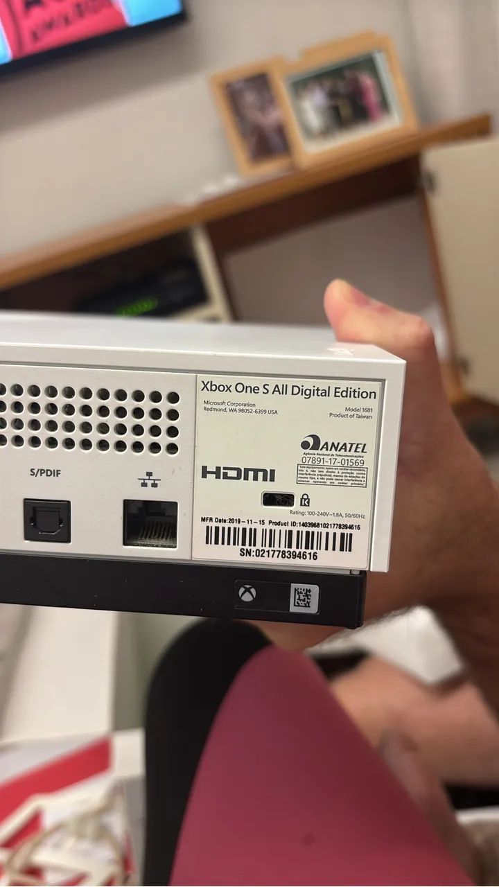Xbox One S - 1TB Seminovo - Foto 5