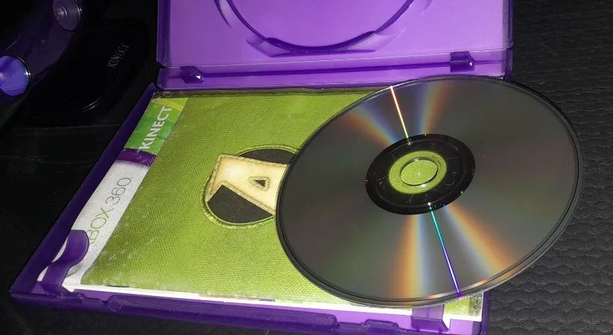 Kinect xbox360 com 2 jogos - Foto 5