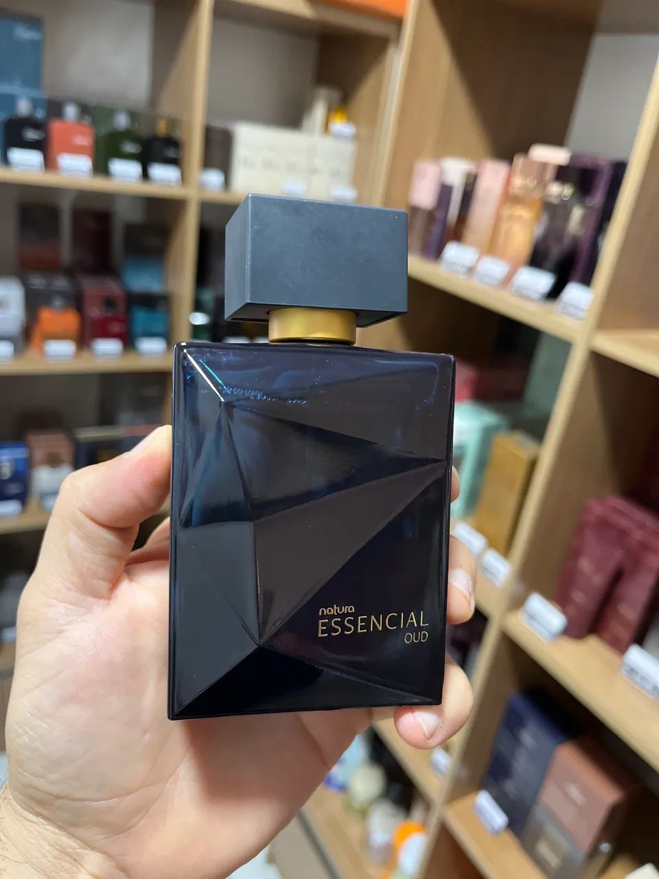 Essencial Oud Masculino 100 ml - Foto 2