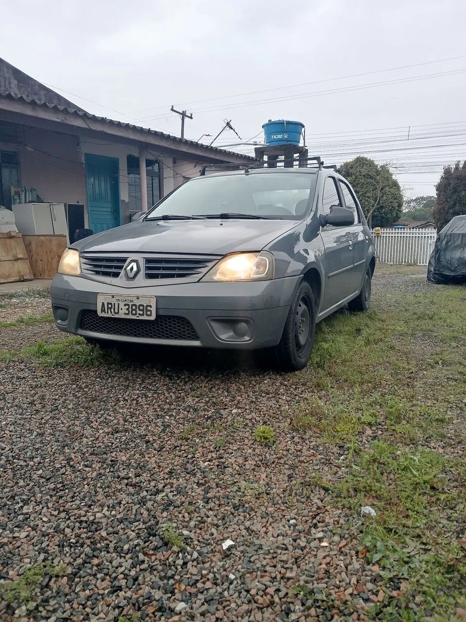 Renault Logan EXPRES./EXP. UP HI-FLEX 1.0 16V 4P 2010