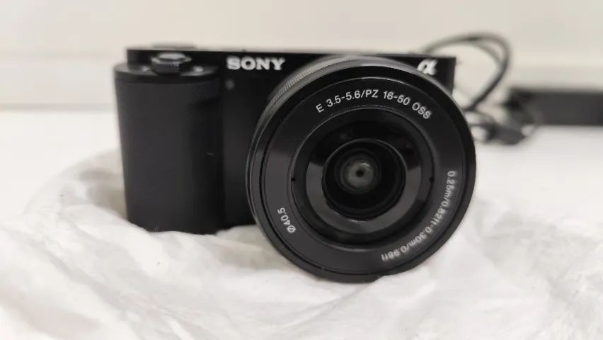 Câmera SONY ZV-E10