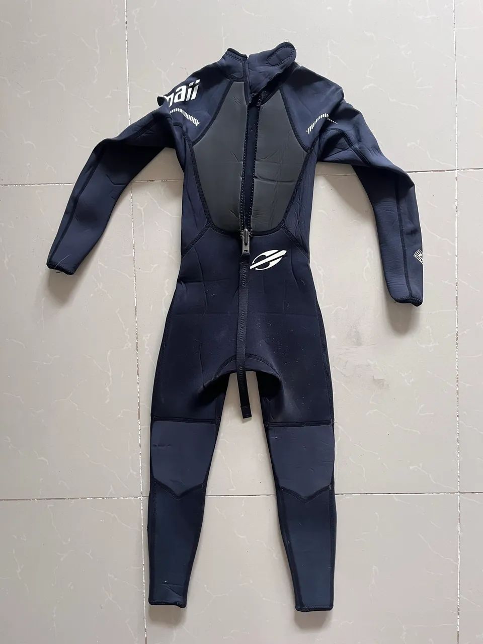 Kit 2 Roupas de Borracha Neoprene Infantil: Mormaii (8 anos) + Tribord (6 anos) - Foto 2