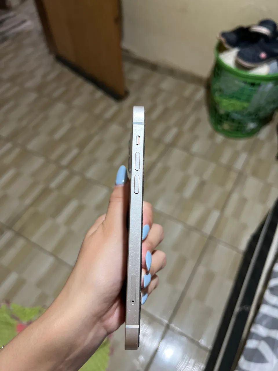 iPhone 12, Branco - Foto 4