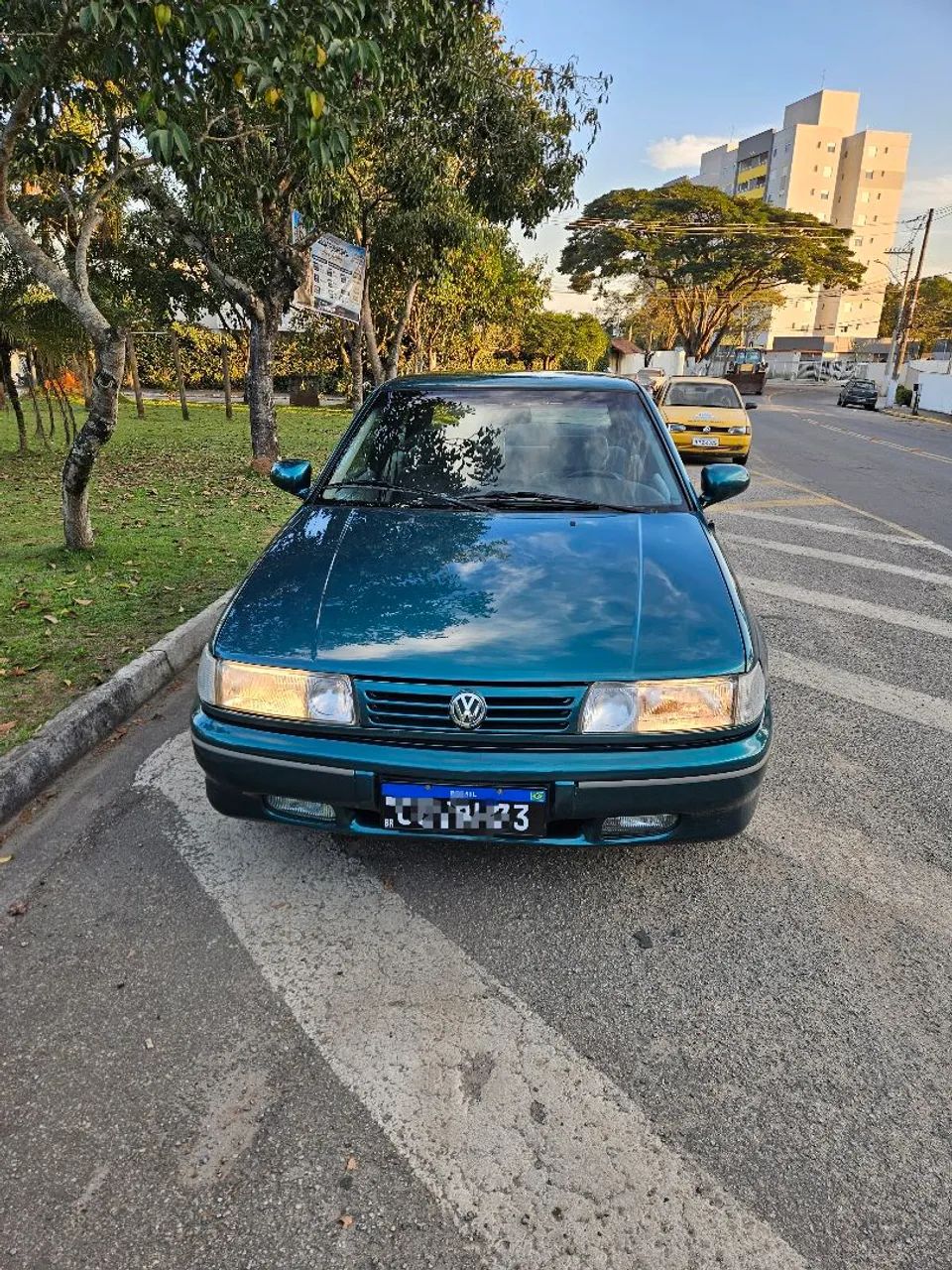 Volkswagen Logus 1.8 / CLI / CL (álcool) 1996 - Foto 2