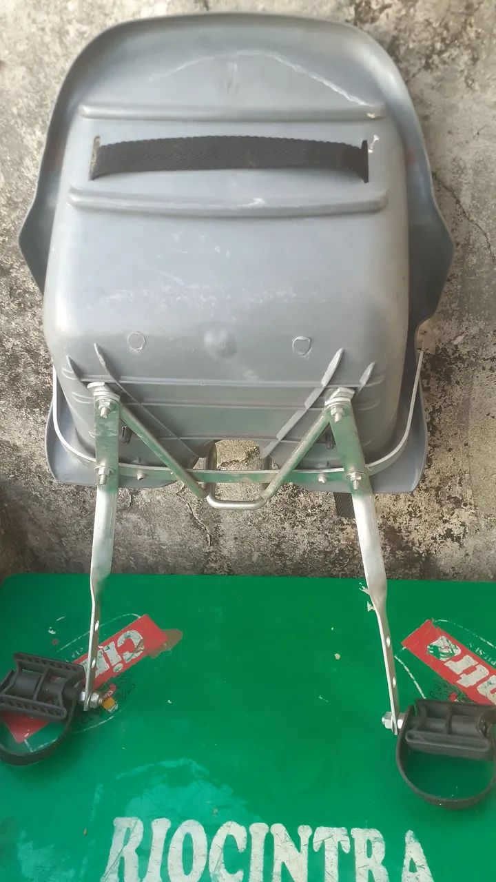 Cadeirinha oferta só 99.00 de criança p/bicicleta  - Foto 2