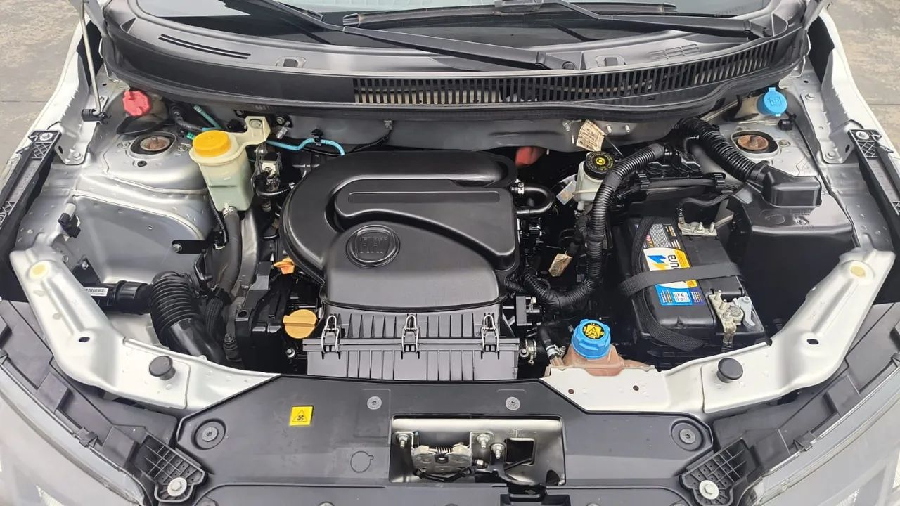 Fiat Strada Endurance 1.4 Flex 8V CS Plus 2021 - Foto 4