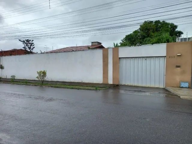 BELA CASA A VENDA MOSQUEIRO ARIRAMBA