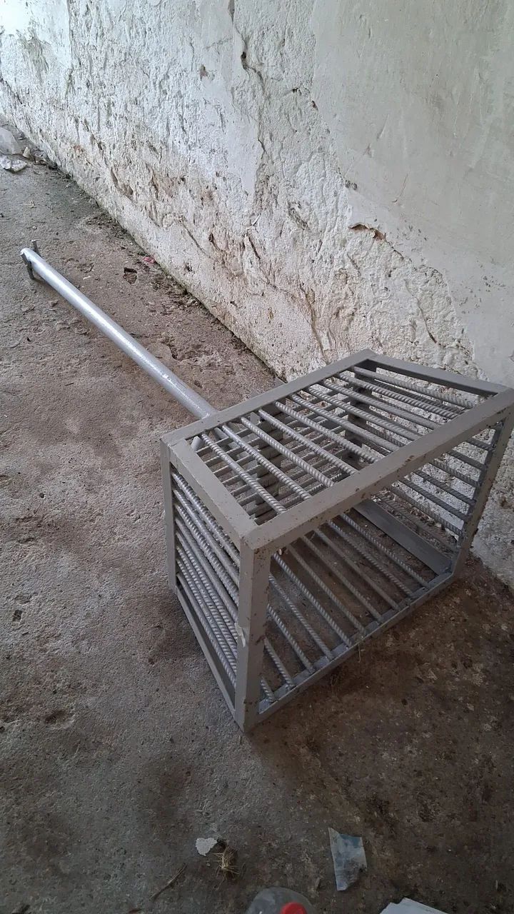 Lixeira grande reforçada