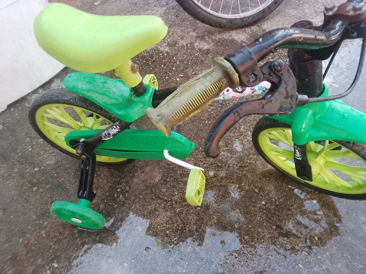 Bicicleta aro 12 - Foto 4