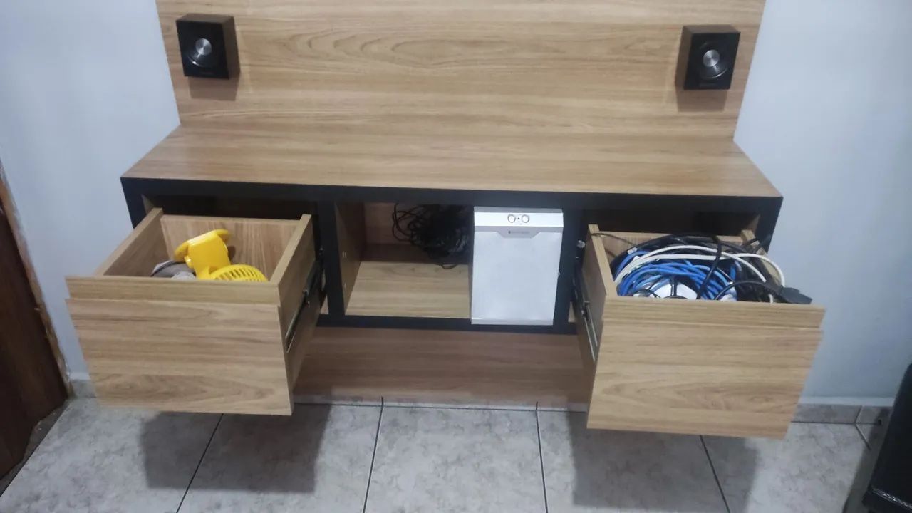 Painel com rack e gavetas  - Foto 5