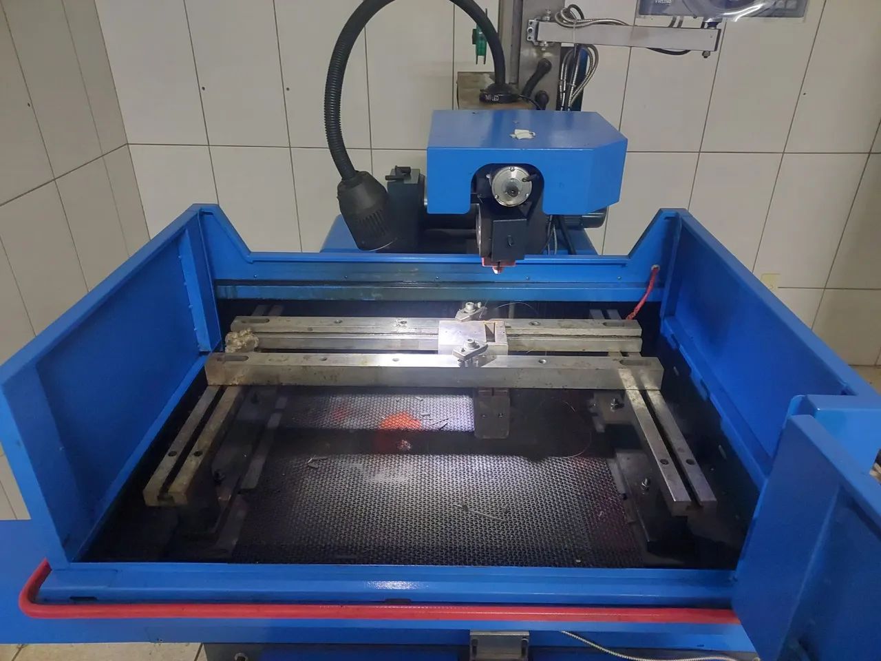 Eletro erosão a fio  - Foto 4