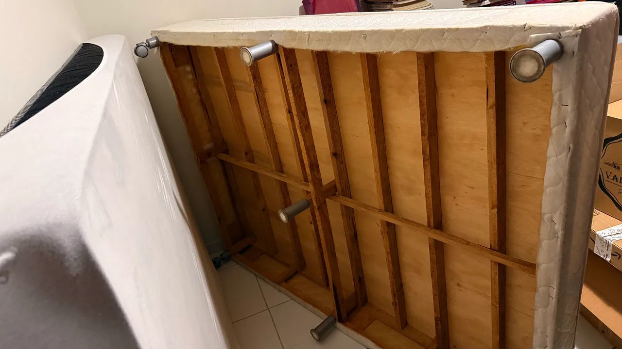Cama de casal completa com base + colchão  - Foto 2