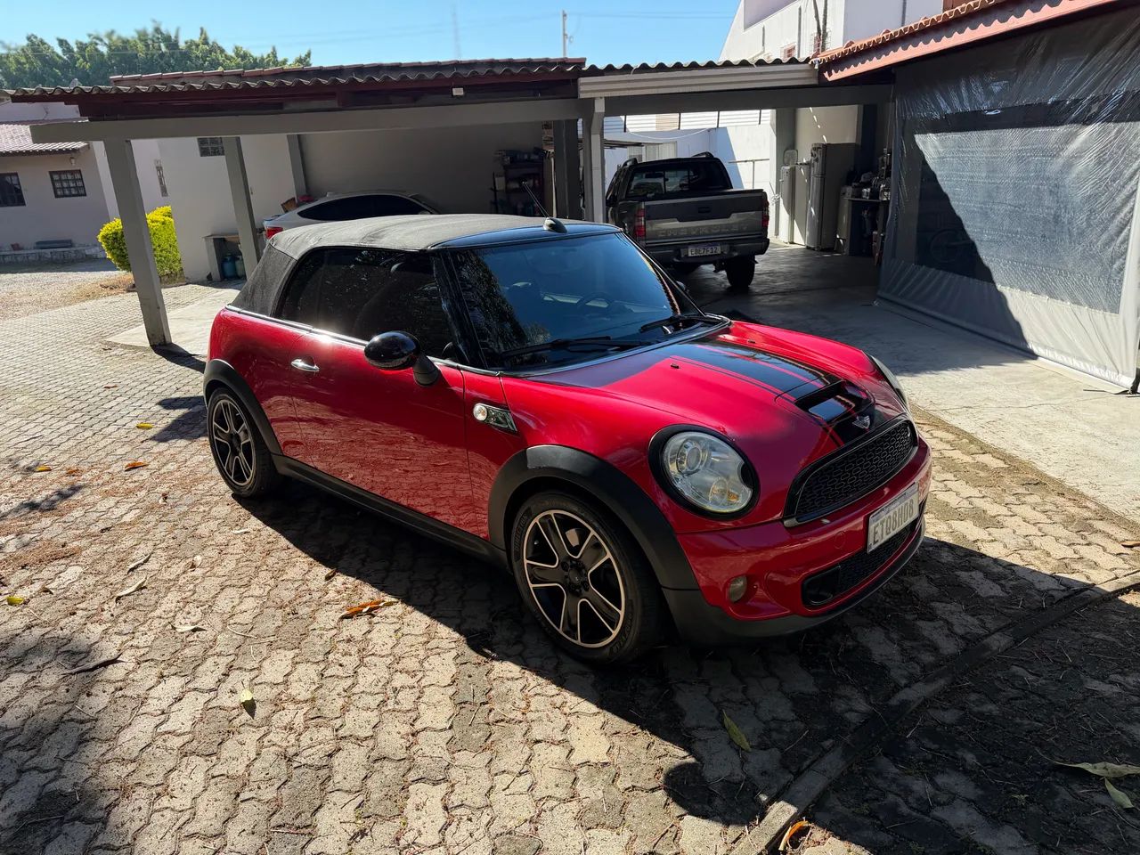 Mini Cooper Cabrio S 1.6 Aut. 2011 - Foto 2
