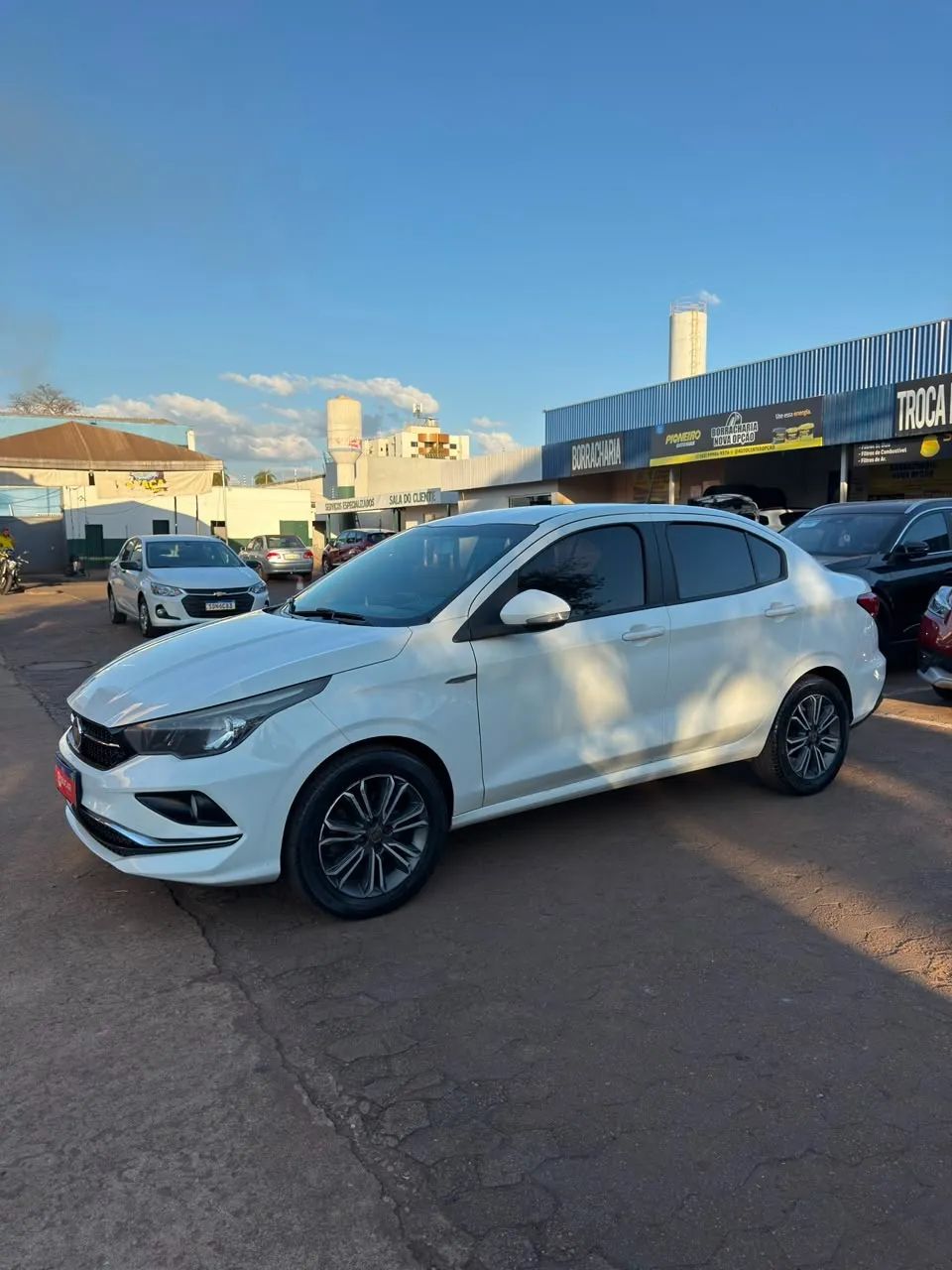Fiat Cronos Precision 1.8 16V Flex Mec. 2019 - Foto 2