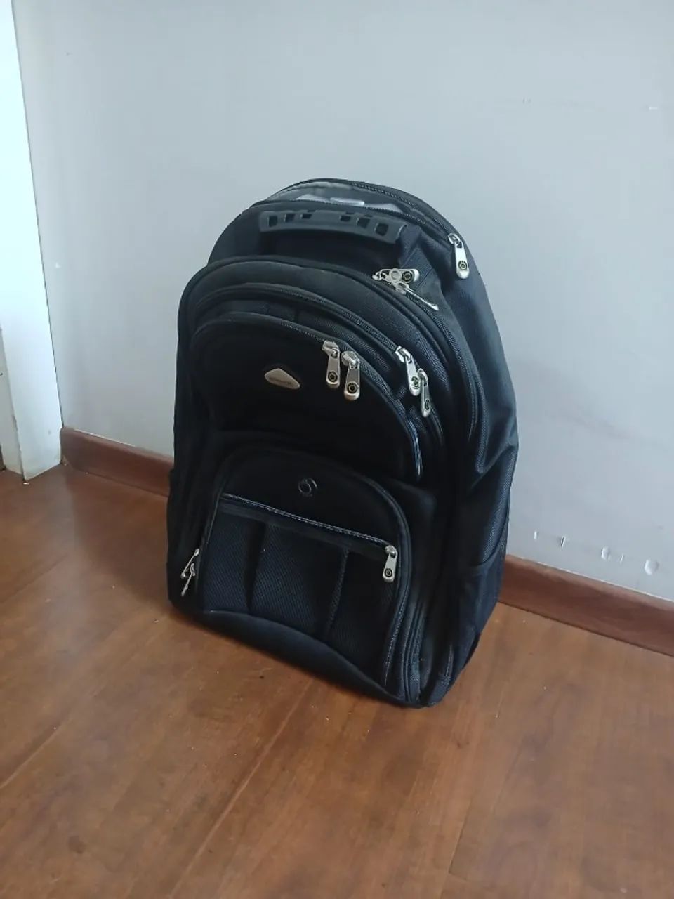 Mochila Multi Compartimentos [NOVA]