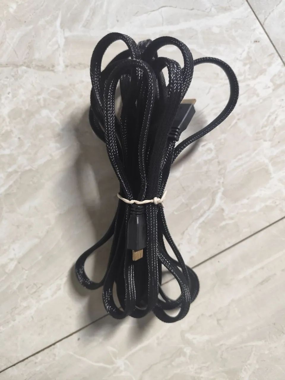 Cabo HDMI reforçado 5 metros 