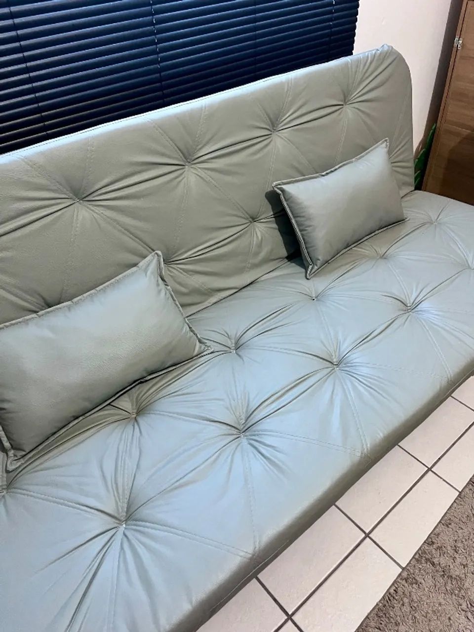 Double Sofa Bed442957969700966401