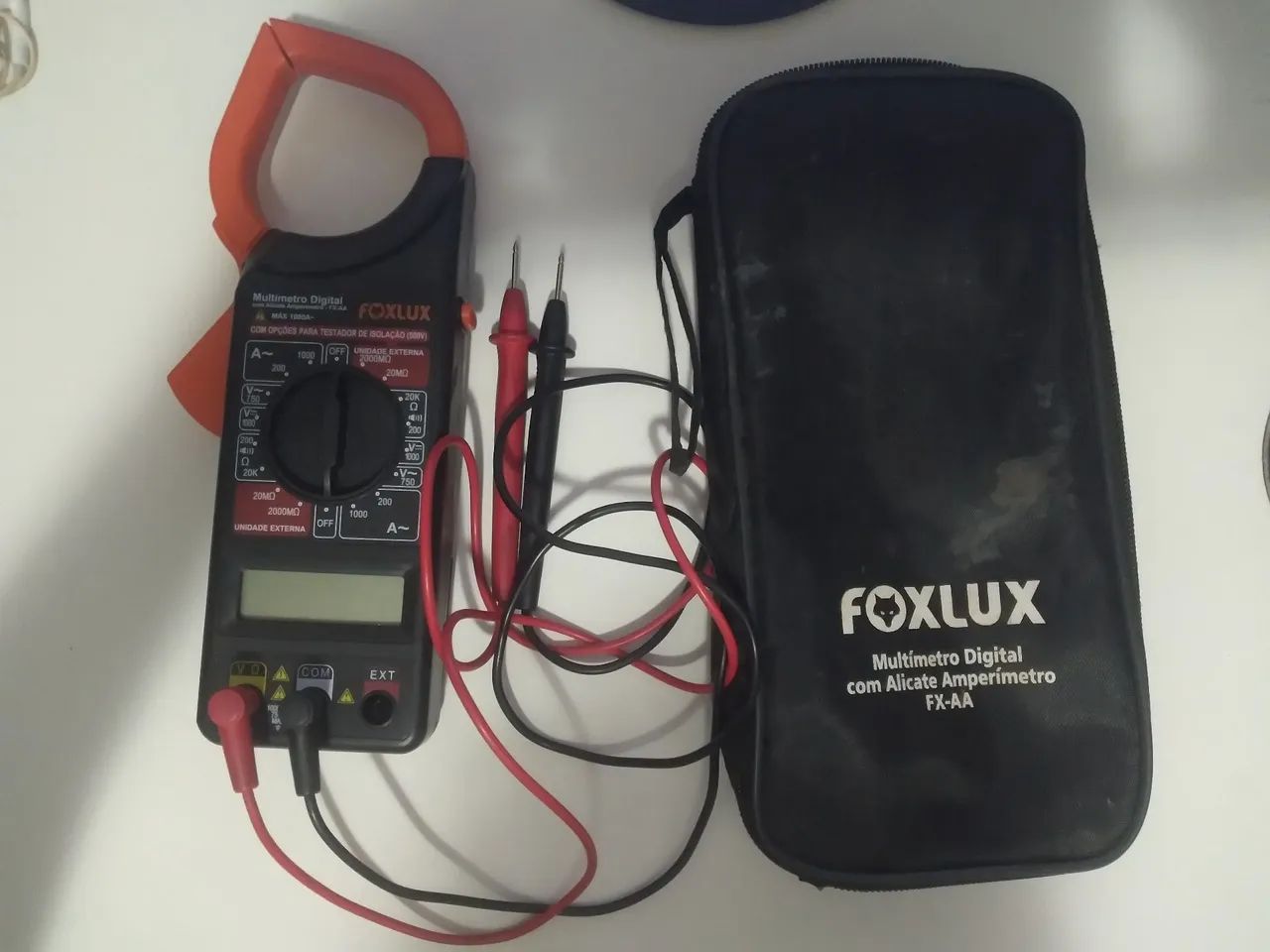 Digital Multimeter with Clamp Ammeter FX-AA