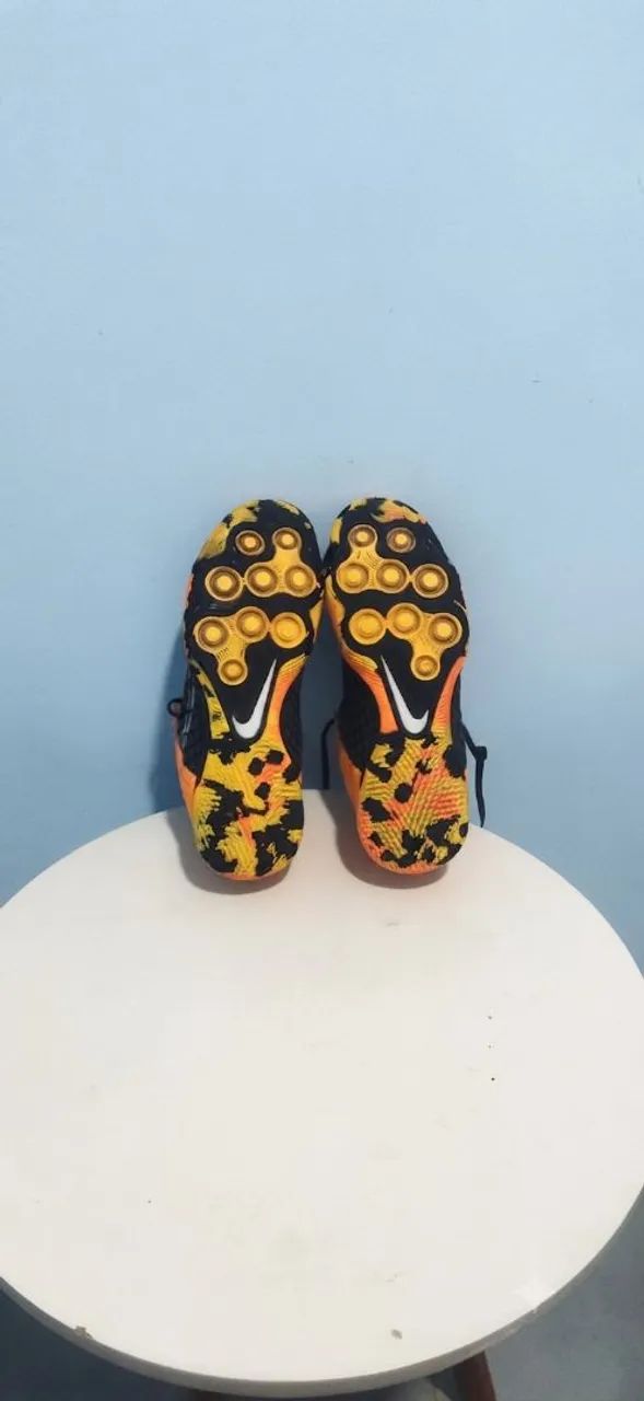 Tênis futsal React Gato Nike  - Foto 5